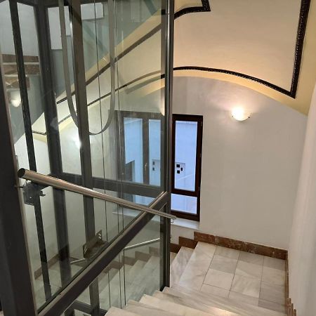 Mr Apartamentos Córdoba Eksteriør bilde